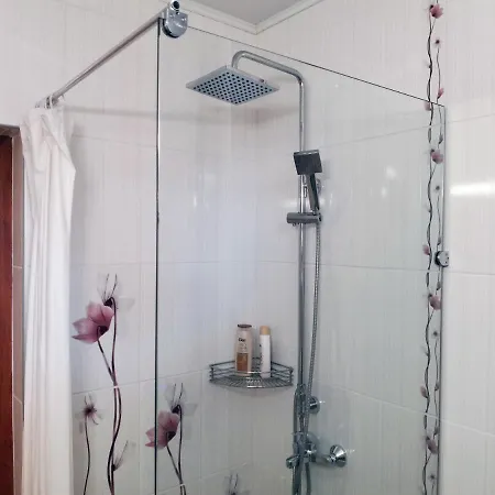 светлая новая студия в Apartamento *